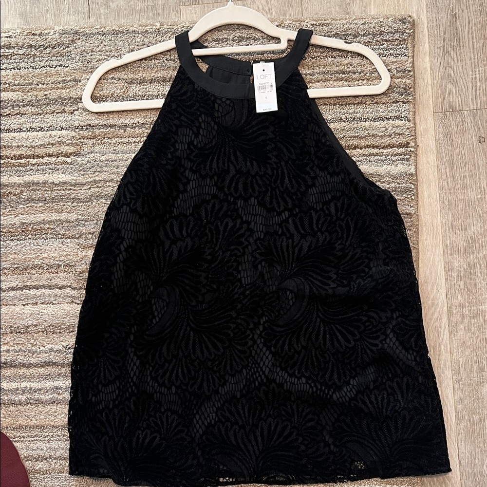 LOFT Black Floral Velvet Drapey Lace Lined Halter Blouse Size small NEW